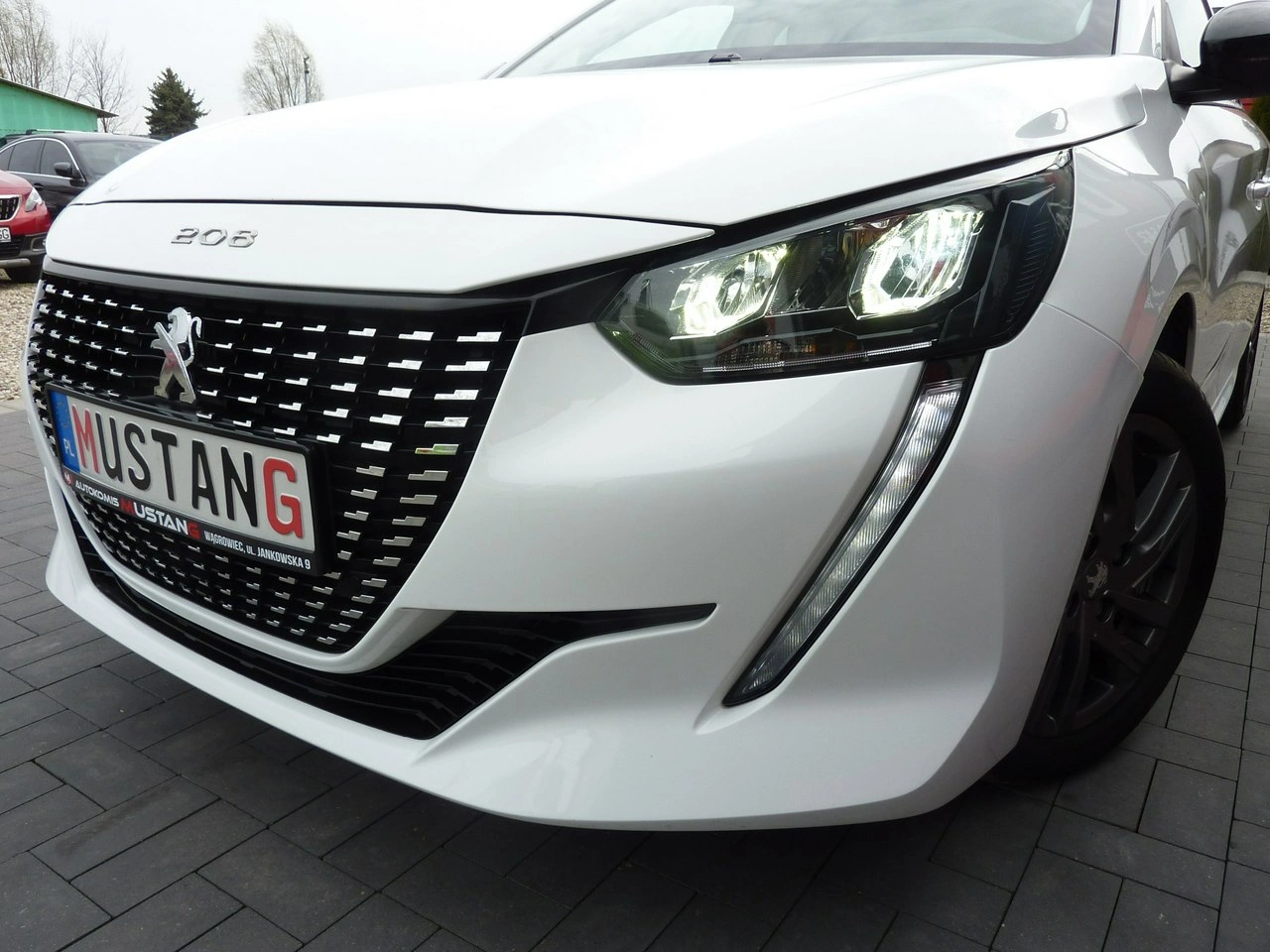 Peugeot 208 - Zdjęcie 38