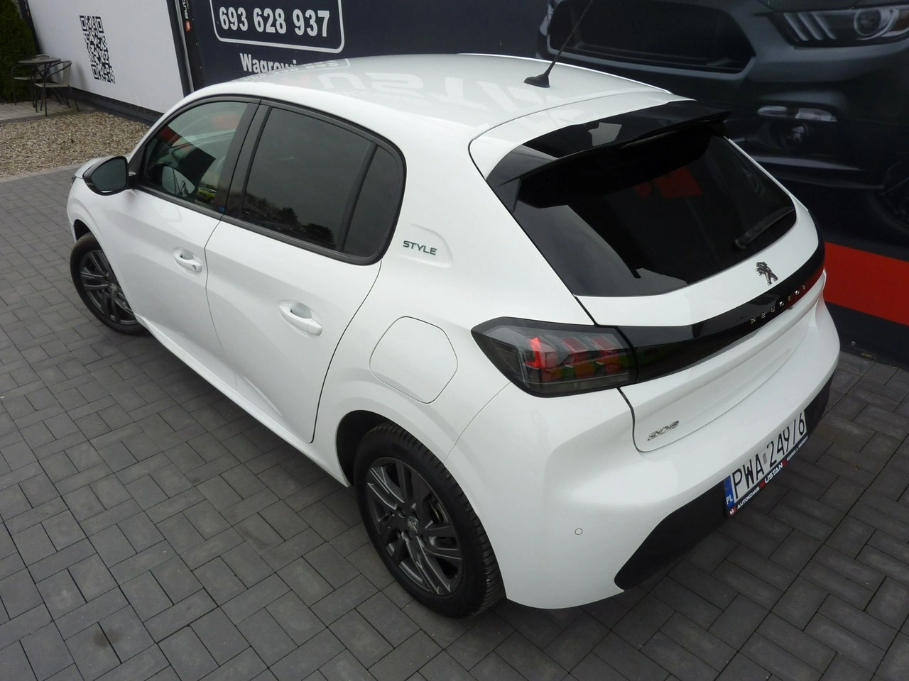 Peugeot 208 - Zdjęcie 6