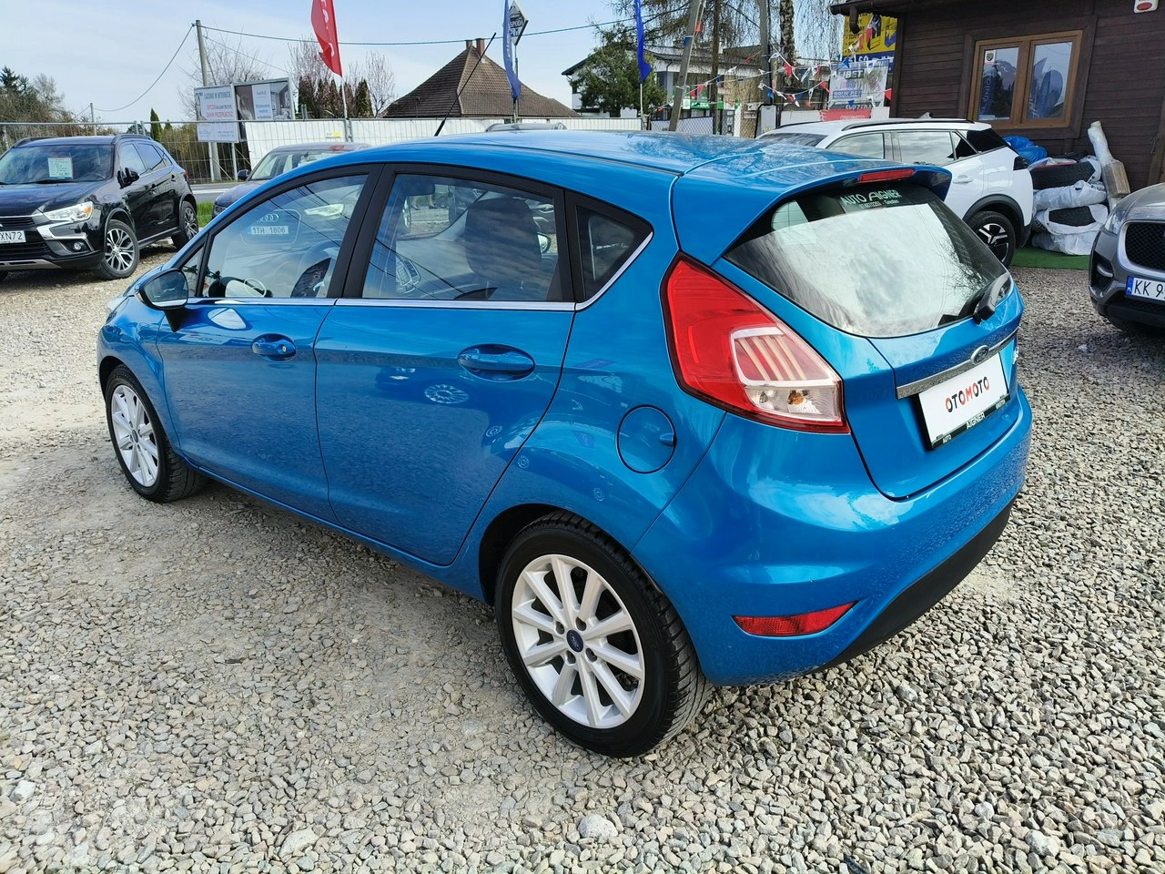 Ford Fiesta - Zdjęcie 8