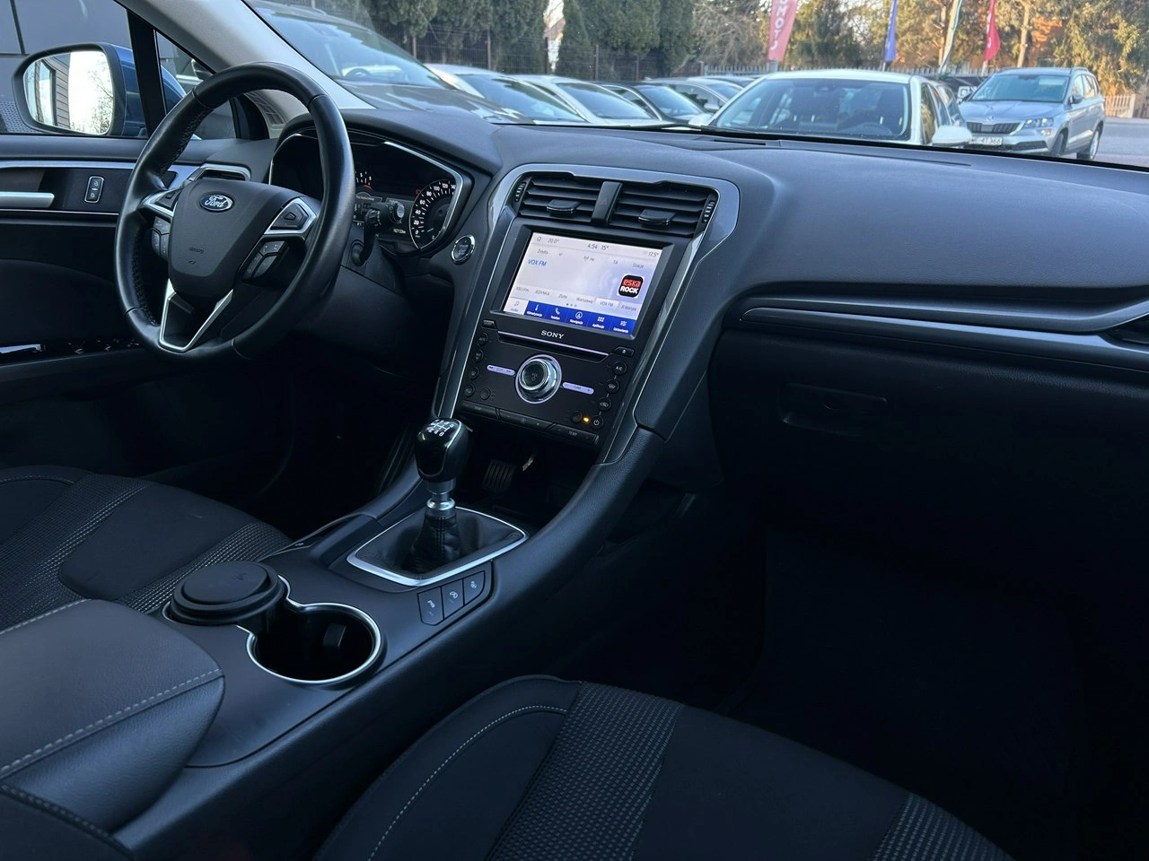 Ford Mondeo - Zdjęcie 14