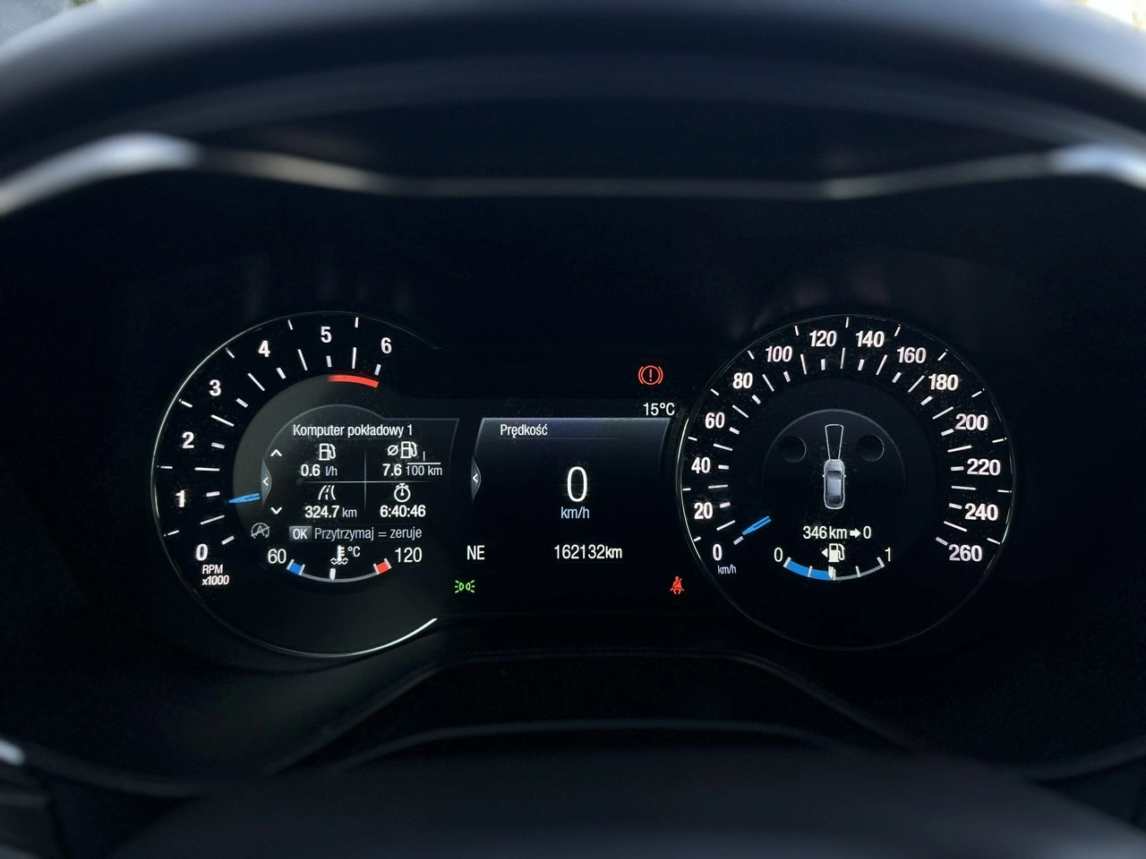 Ford Mondeo - Zdjęcie 21