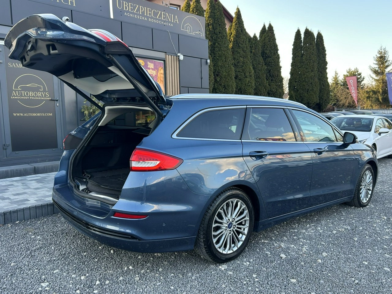 Ford Mondeo - Zdjęcie 38