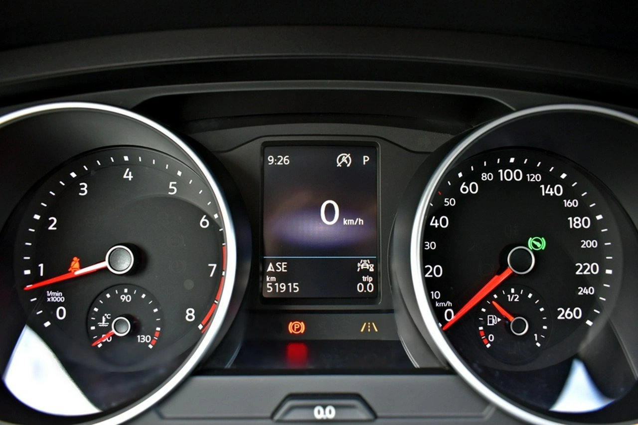 Volkswagen Tiguan - Zdjęcie 16