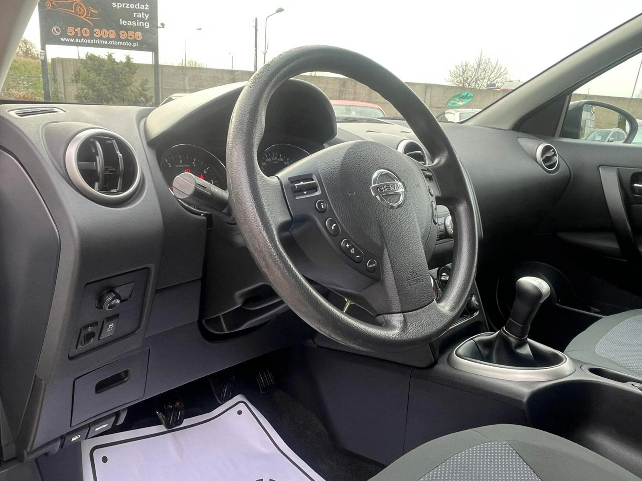 Nissan Qashqai - Zdjęcie 12