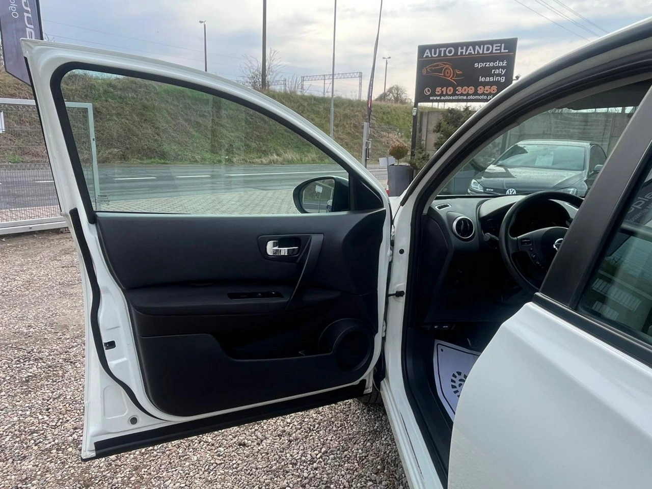 Nissan Qashqai - Zdjęcie 20