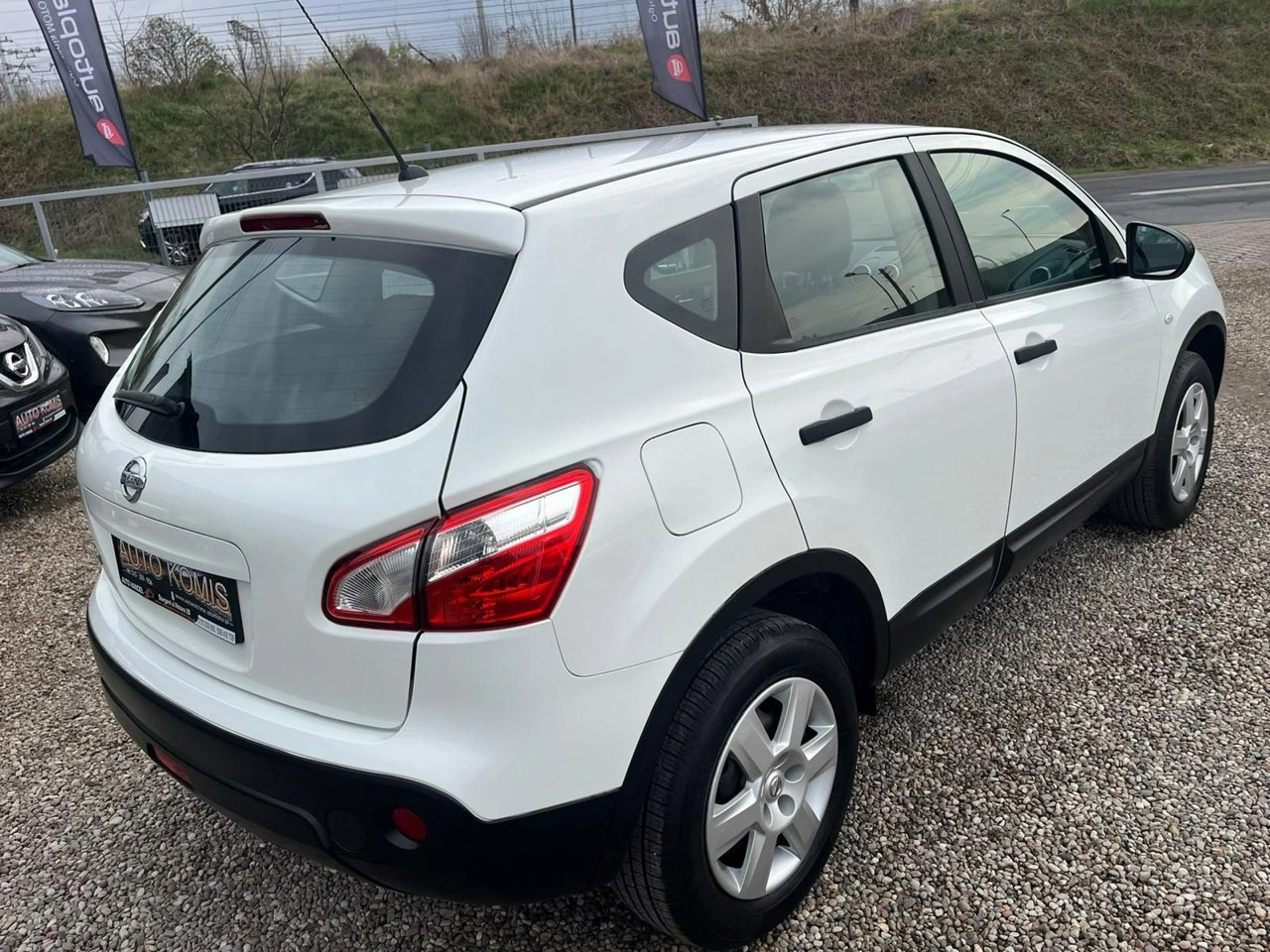 Nissan Qashqai - Zdjęcie 23