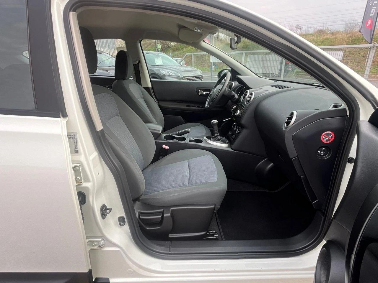 Nissan Qashqai - Zdjęcie 7