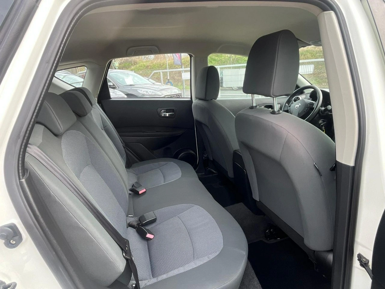 Nissan Qashqai - Zdjęcie 8