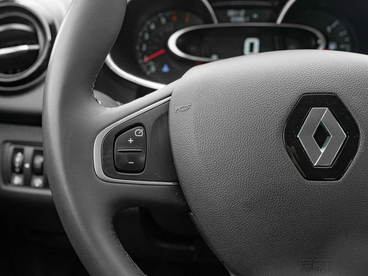 Renault Clio - Zdjęcie 13