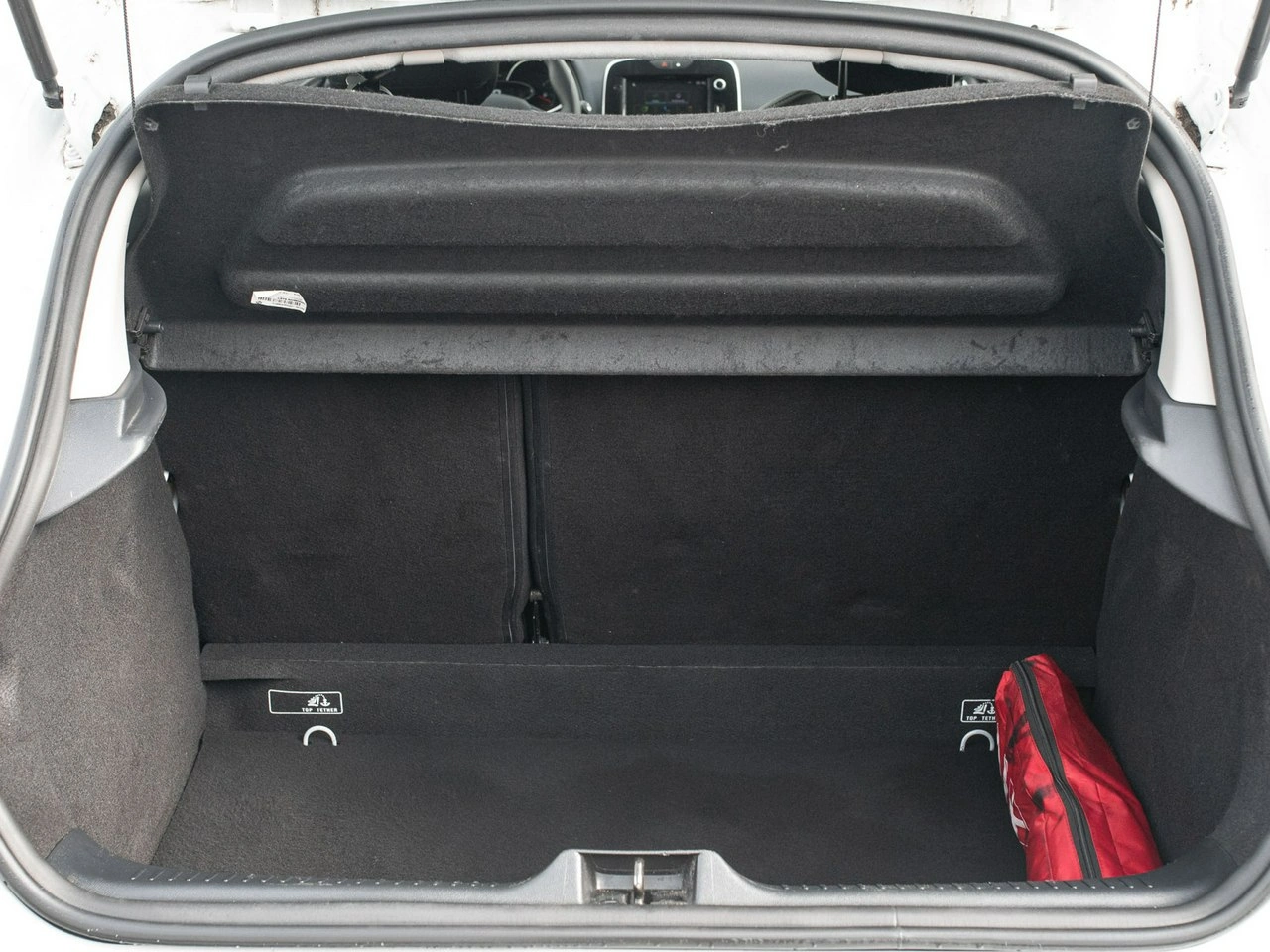 Renault Clio - Zdjęcie 22