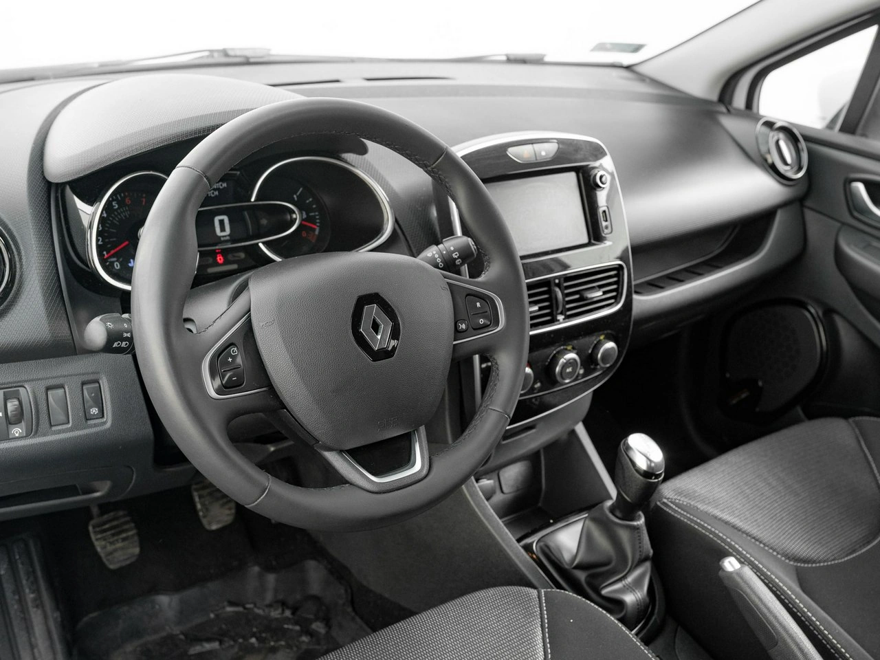 Renault Clio - Zdjęcie 5