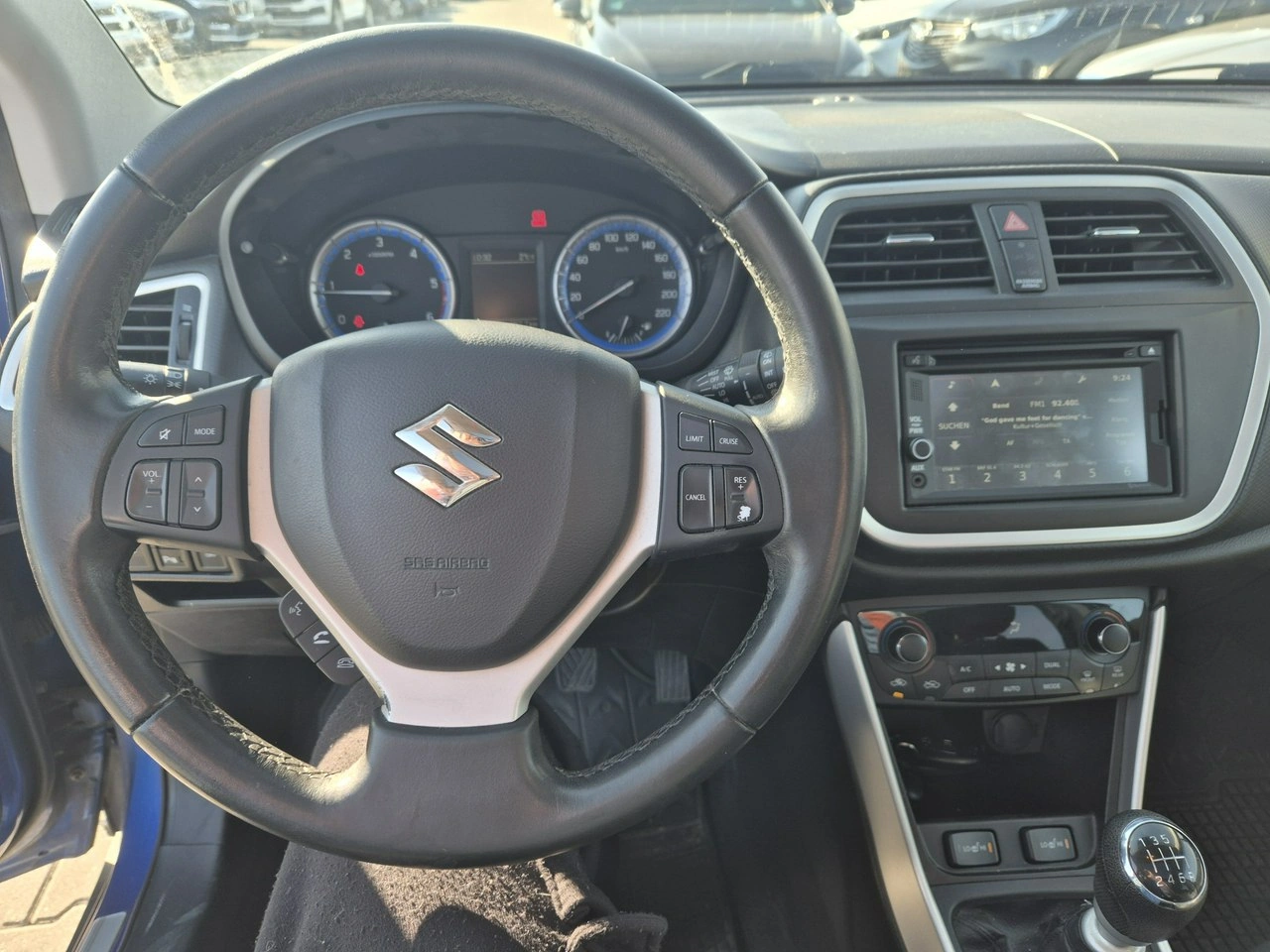 Suzuki SX4 S-Cross - Zdjęcie 10