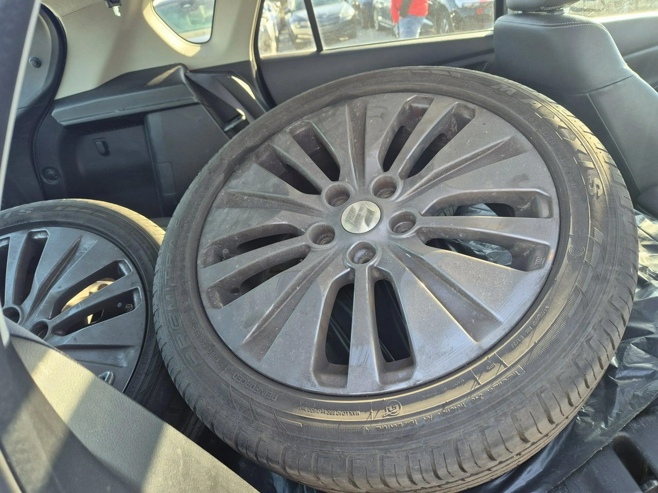 Suzuki SX4 S-Cross - Zdjęcie 12