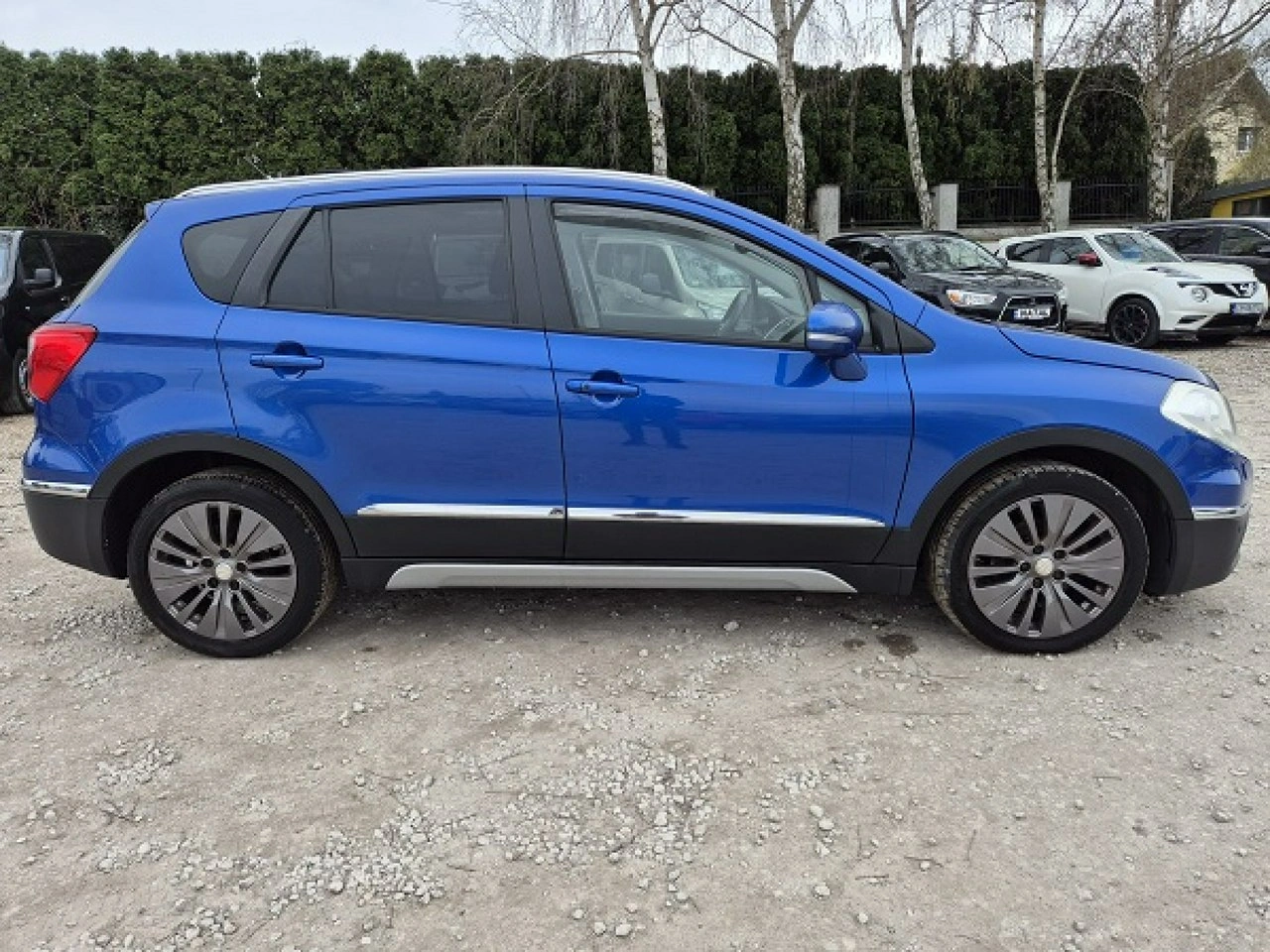 Suzuki SX4 S-Cross - Zdjęcie 12