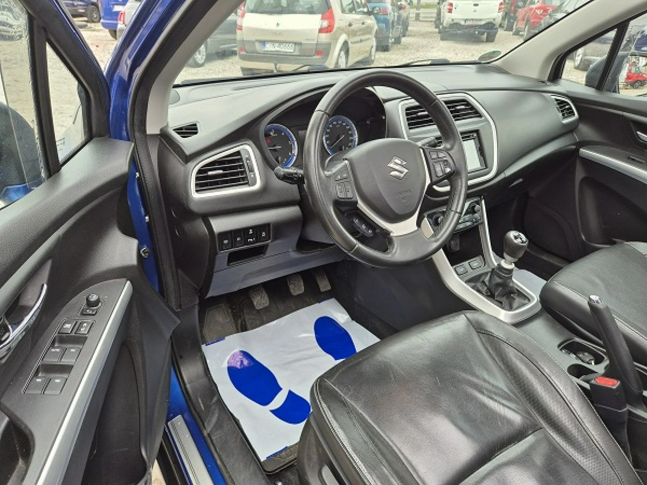 Suzuki SX4 S-Cross - Zdjęcie 13