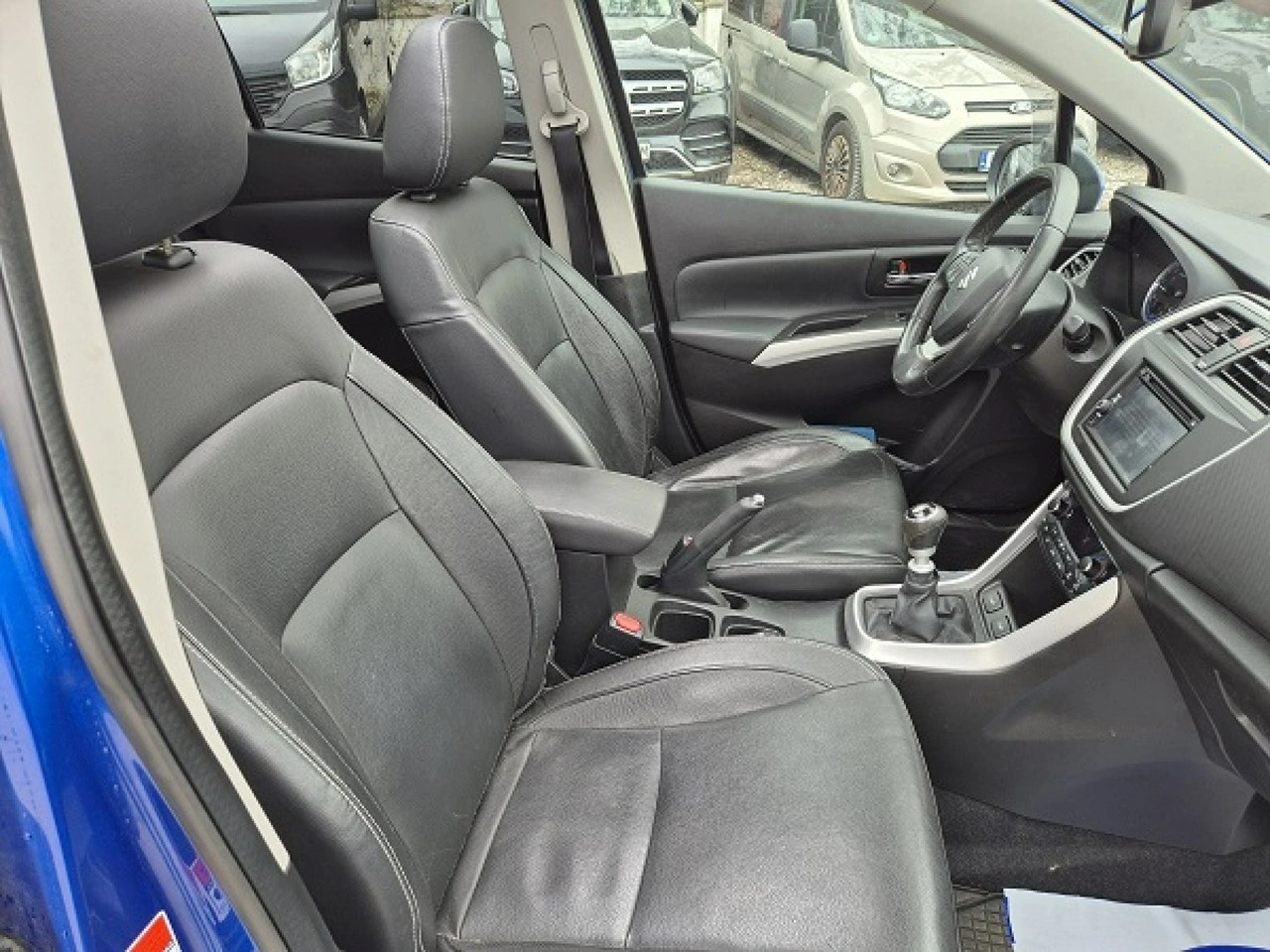 Suzuki SX4 S-Cross - Zdjęcie 15