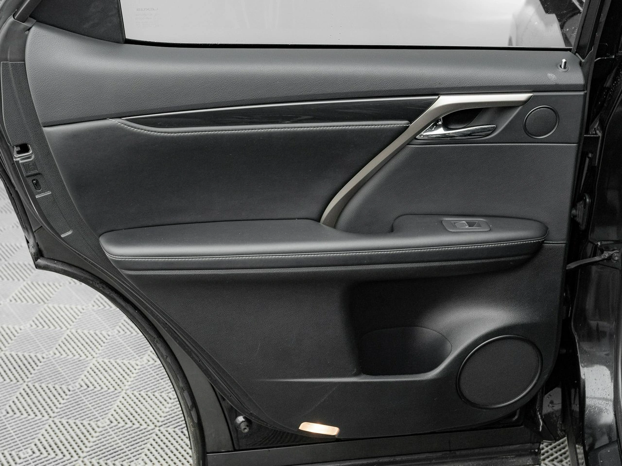 Lexus RX - Zdjęcie 25