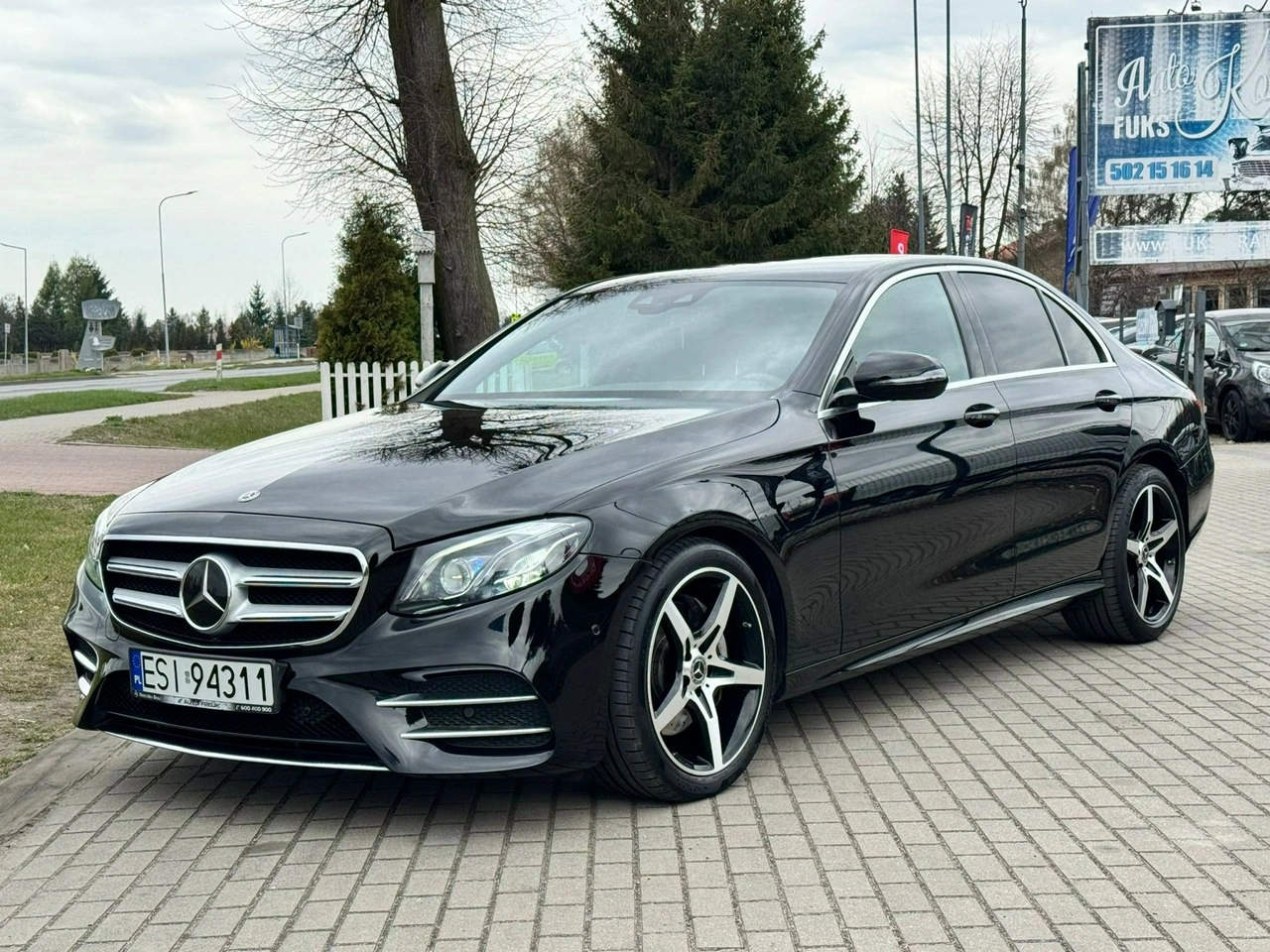 Mercedes E 200 - Zdjęcie 14