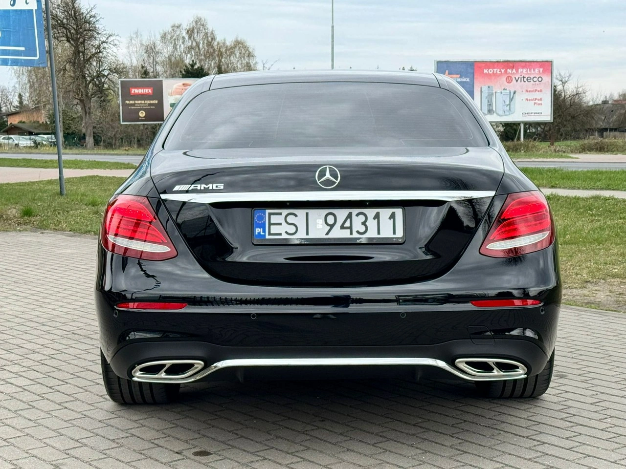 Mercedes E 200 - Zdjęcie 17