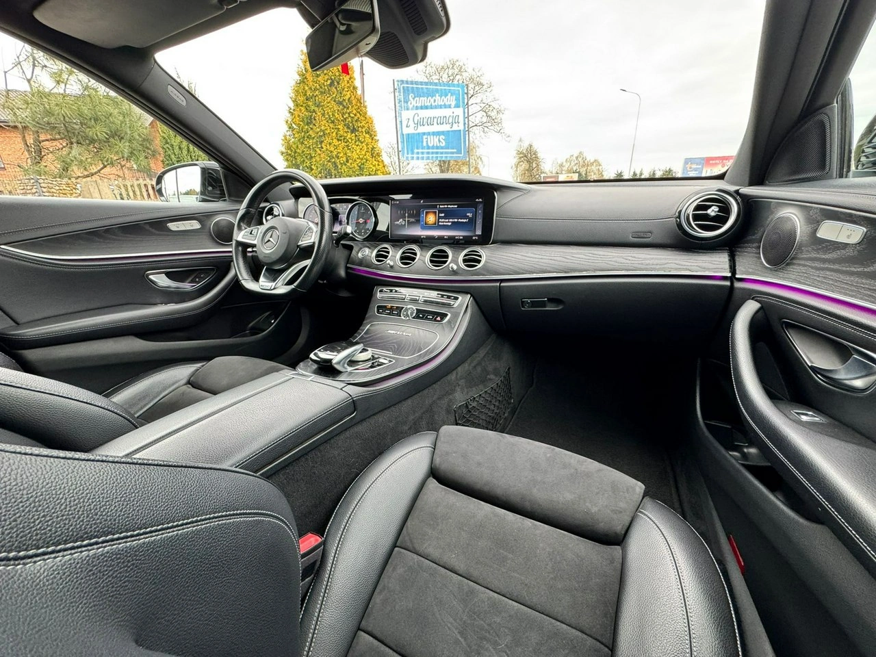 Mercedes E 200 - Zdjęcie 27