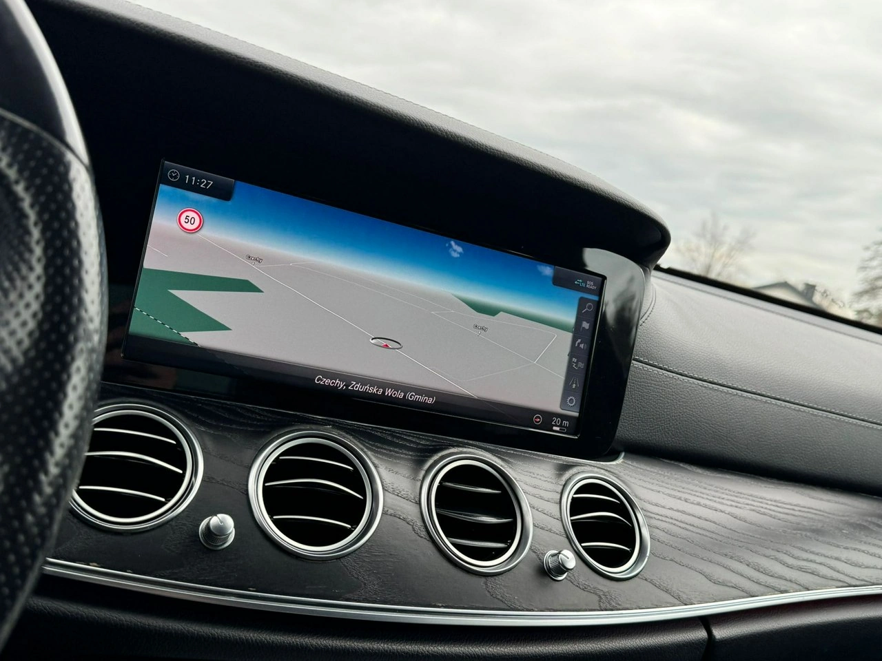 Mercedes E 200 - Zdjęcie 29