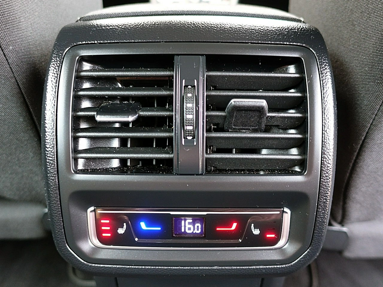 Volkswagen Arteon - Zdjęcie 12