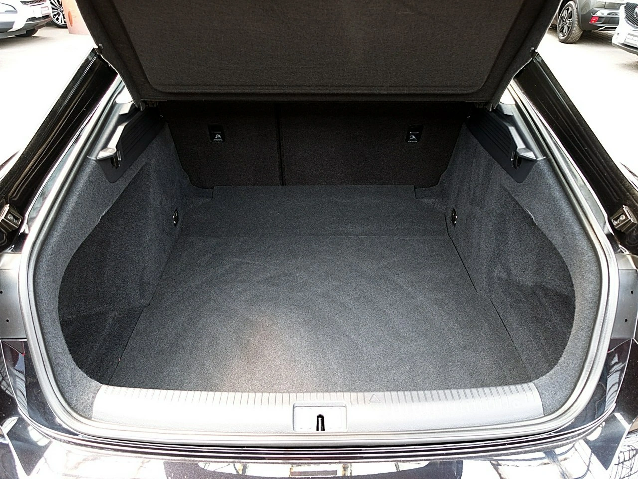 Volkswagen Arteon - Zdjęcie 14