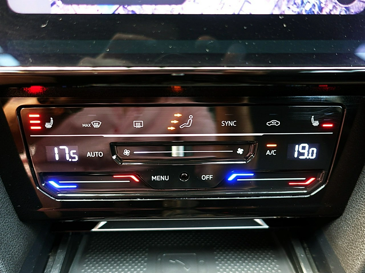 Volkswagen Arteon - Zdjęcie 22