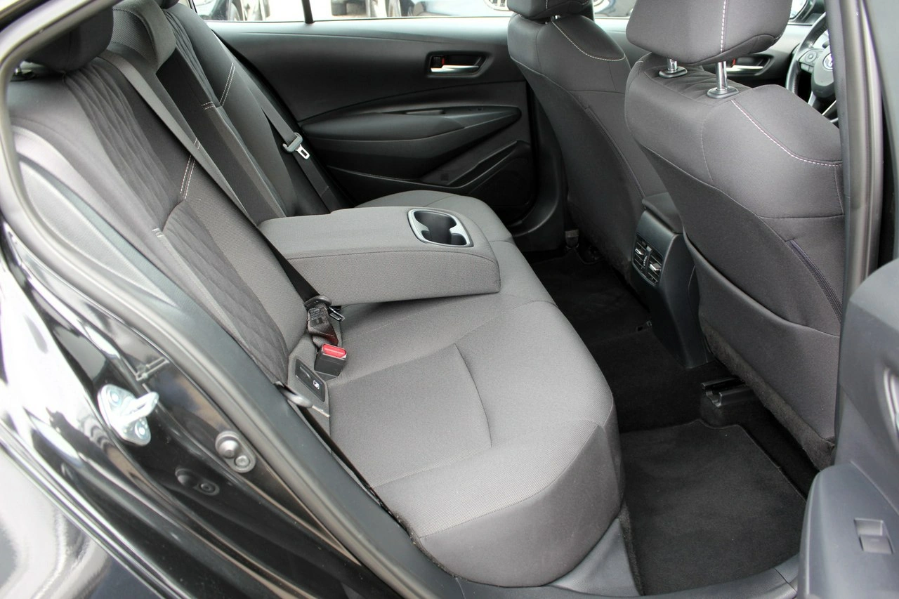 Toyota Corolla - Zdjęcie 9