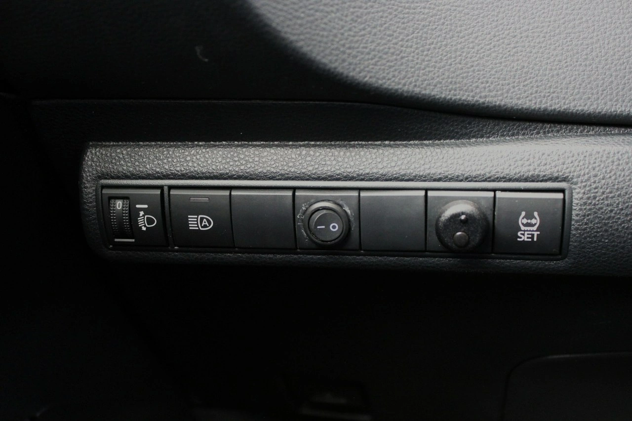 Toyota Corolla - Zdjęcie 24