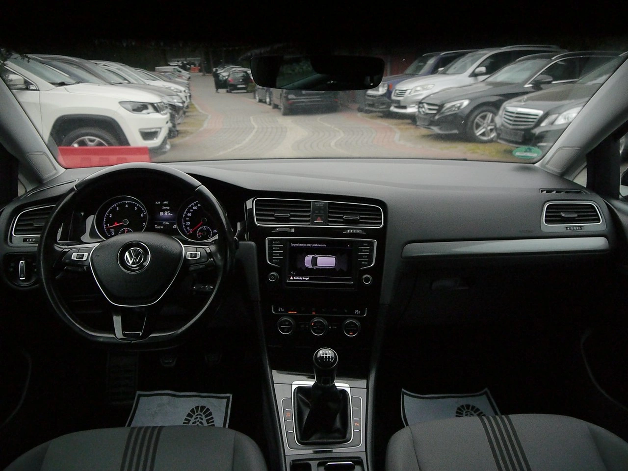 Volkswagen Golf - Zdjęcie 21