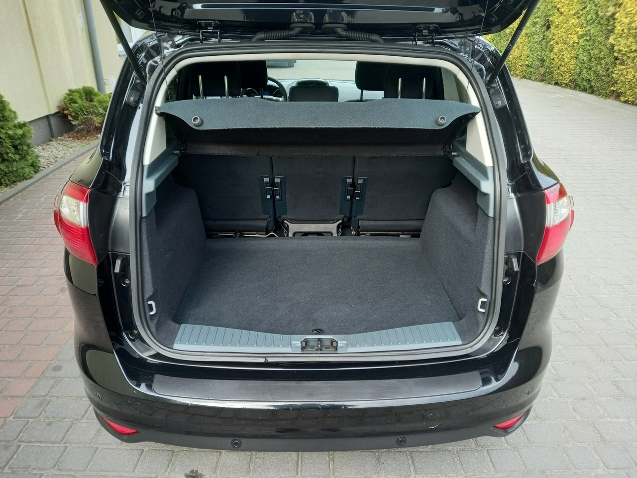 Ford C-MAX - Zdjęcie 15