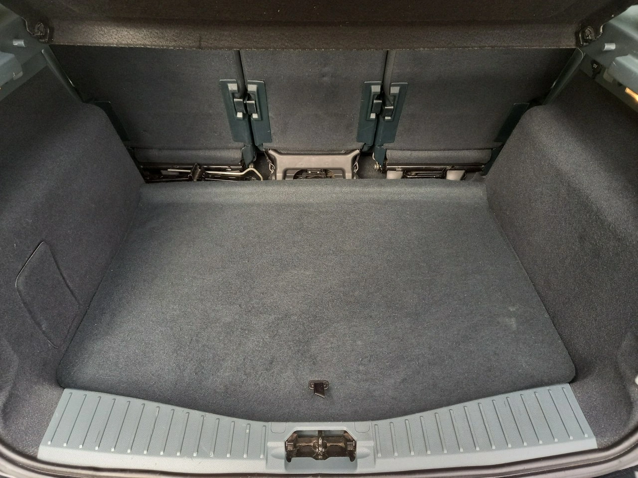 Ford C-MAX - Zdjęcie 16