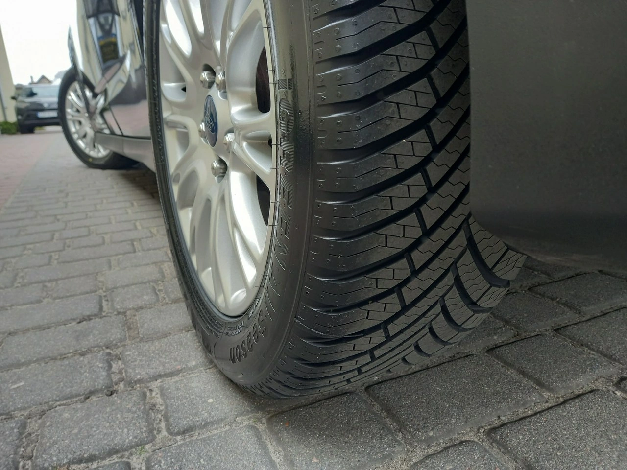 Ford C-MAX - Zdjęcie 19