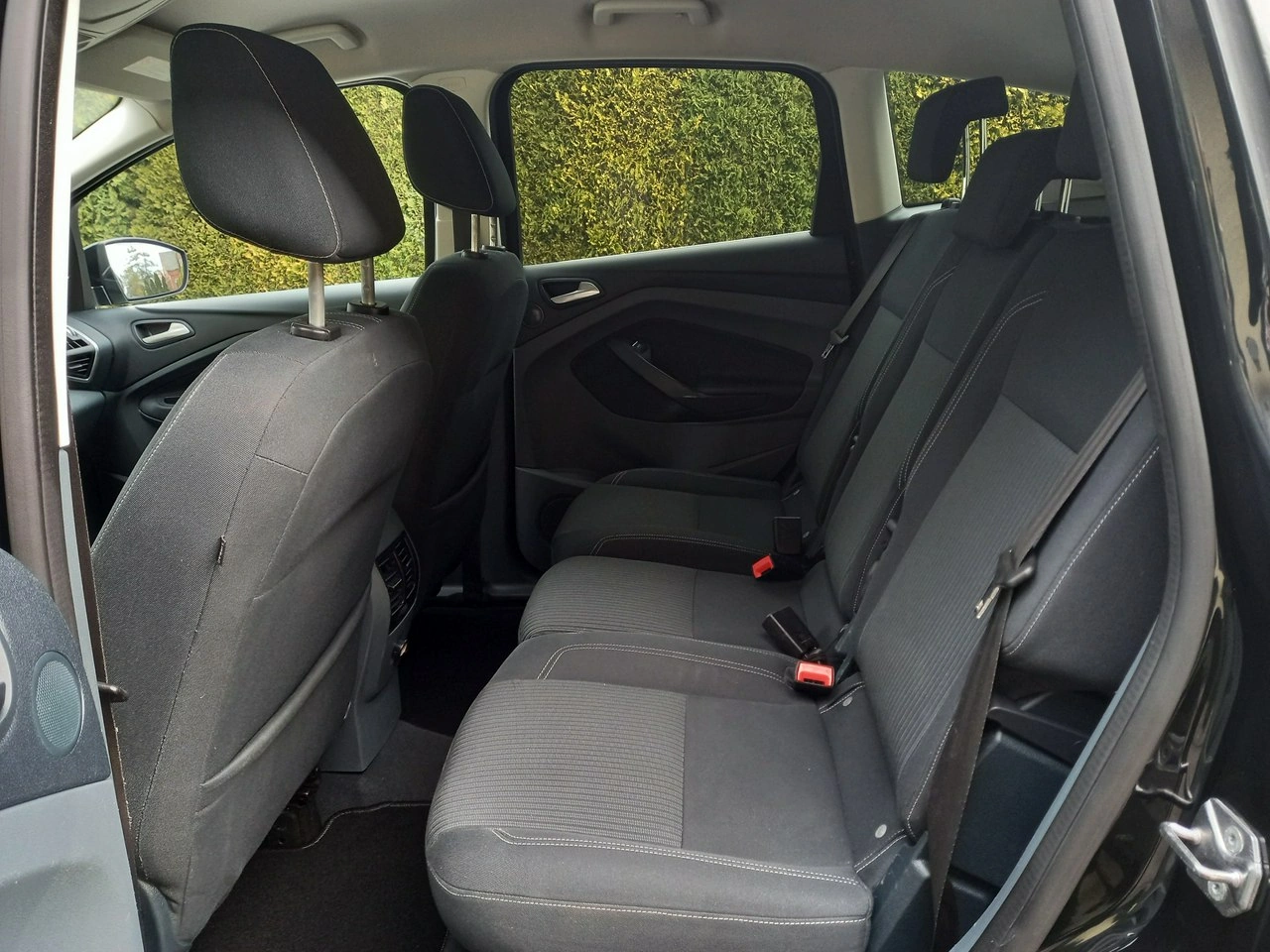 Ford C-MAX - Zdjęcie 23