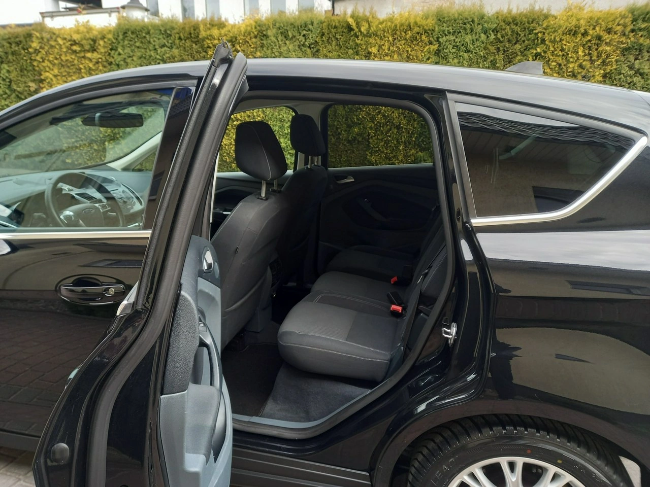 Ford C-MAX - Zdjęcie 24