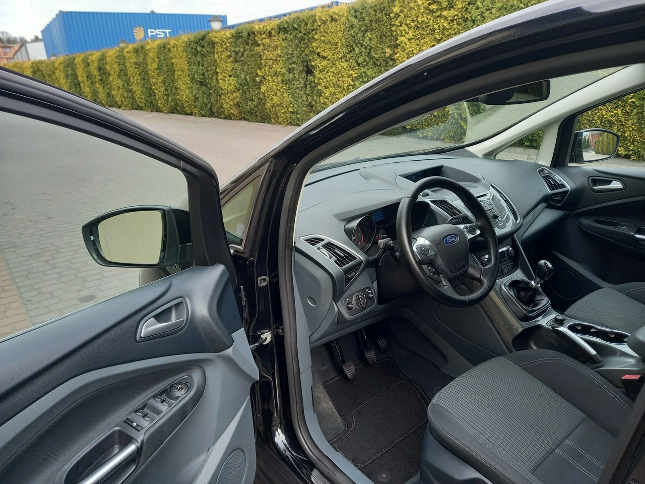 Ford C-MAX - Zdjęcie 25