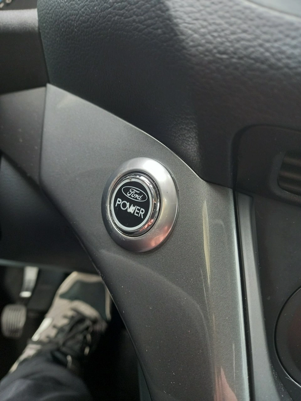 Ford C-MAX - Zdjęcie 31