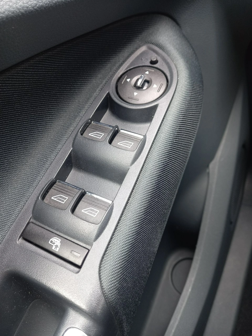 Ford C-MAX - Zdjęcie 34