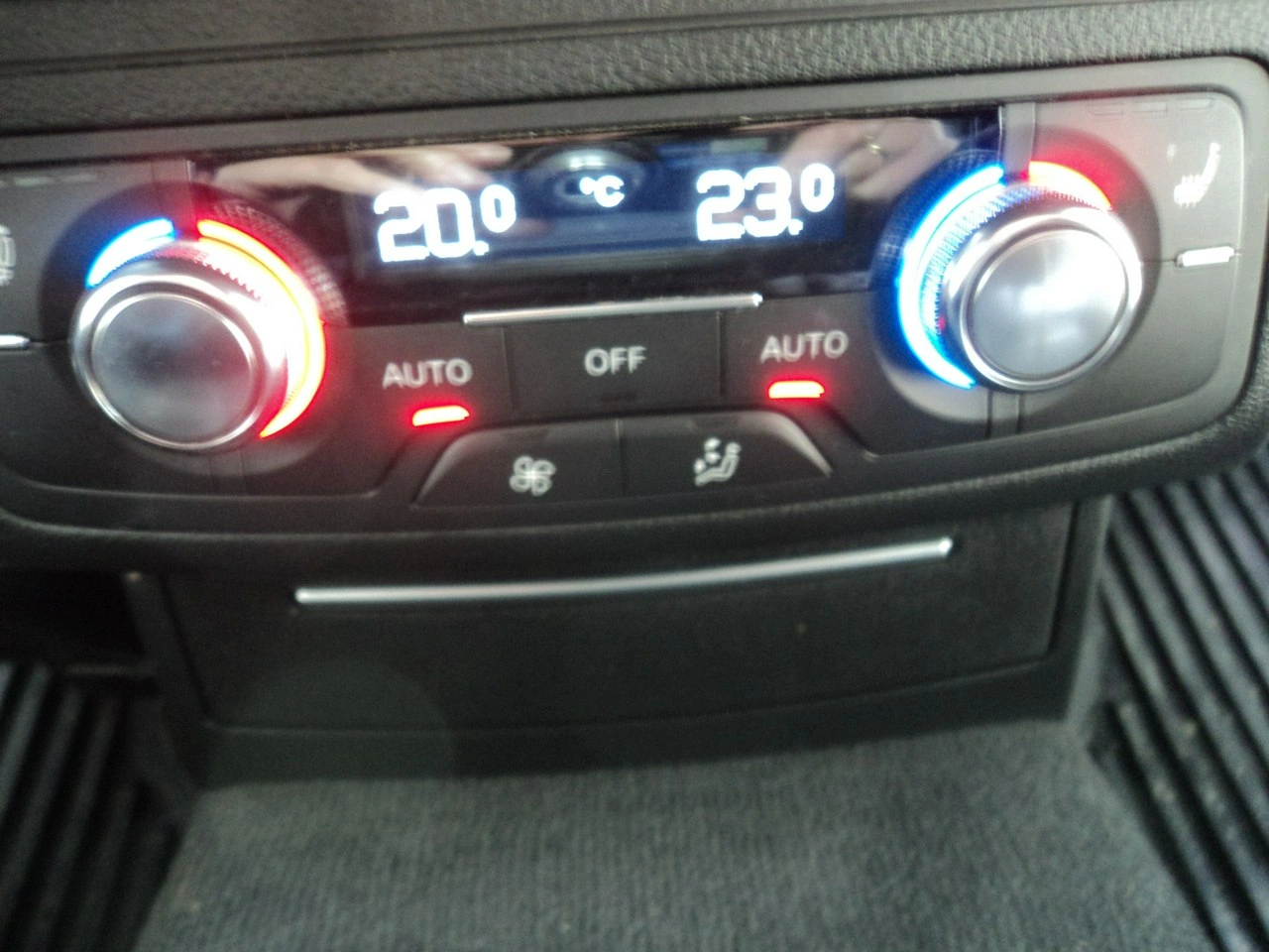 Audi A7 - Zdjęcie 25