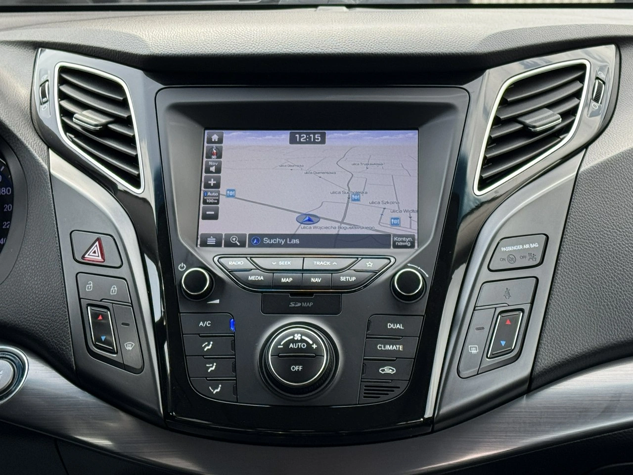 Hyundai i40 - Zdjęcie 27