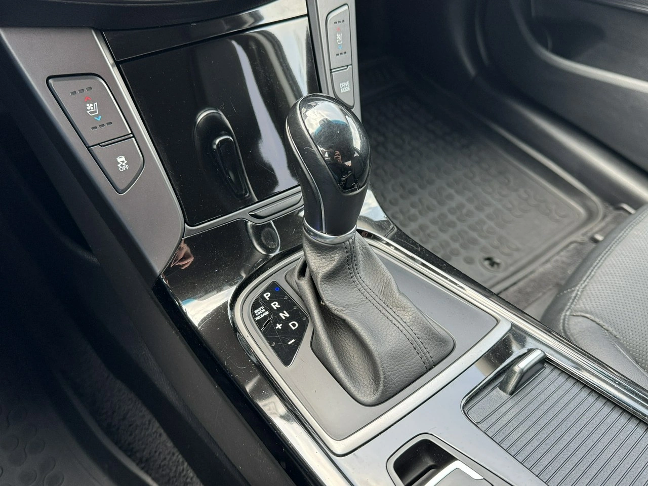 Hyundai i40 - Zdjęcie 31