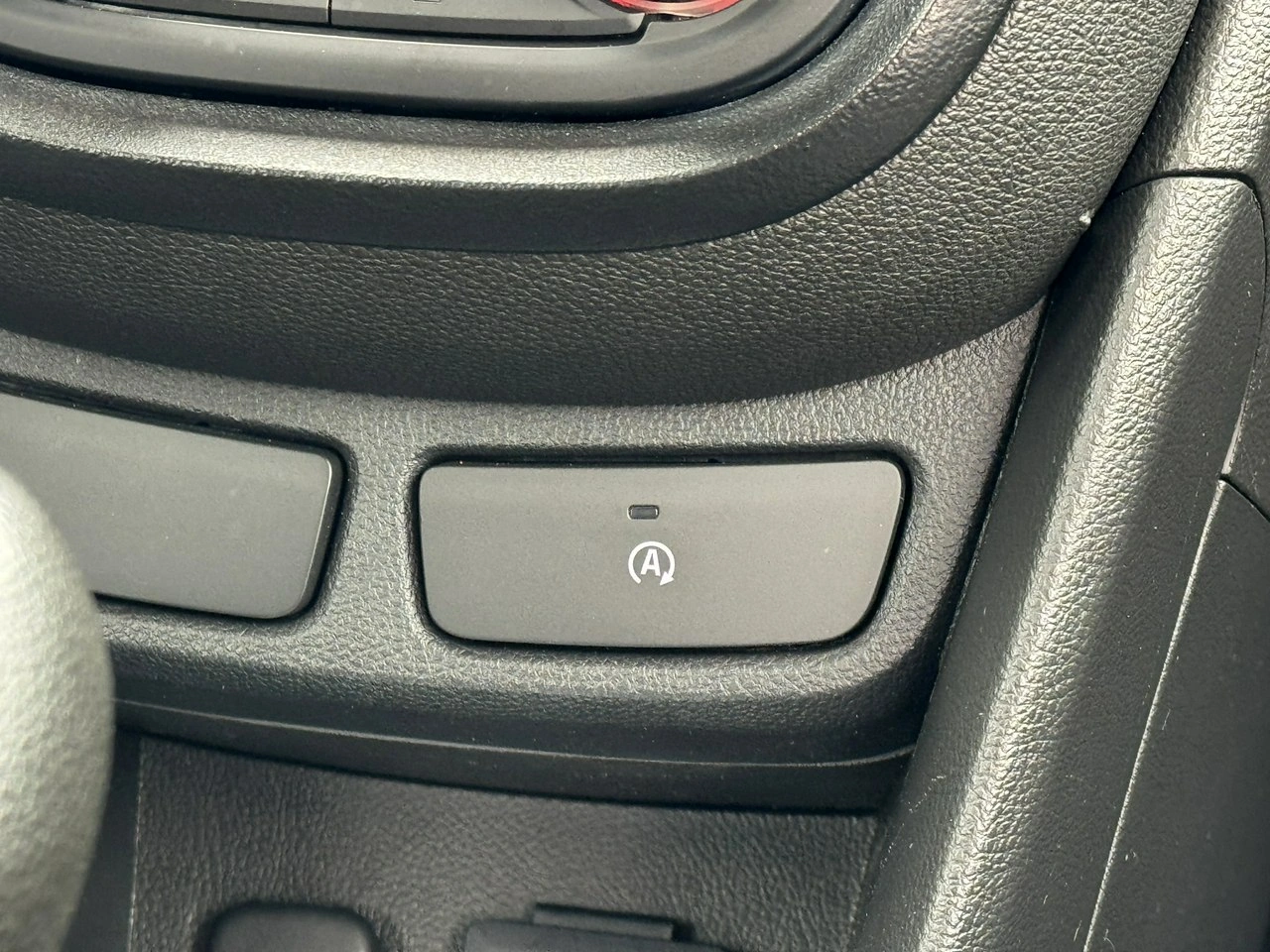 Opel Mokka - Zdjęcie 25