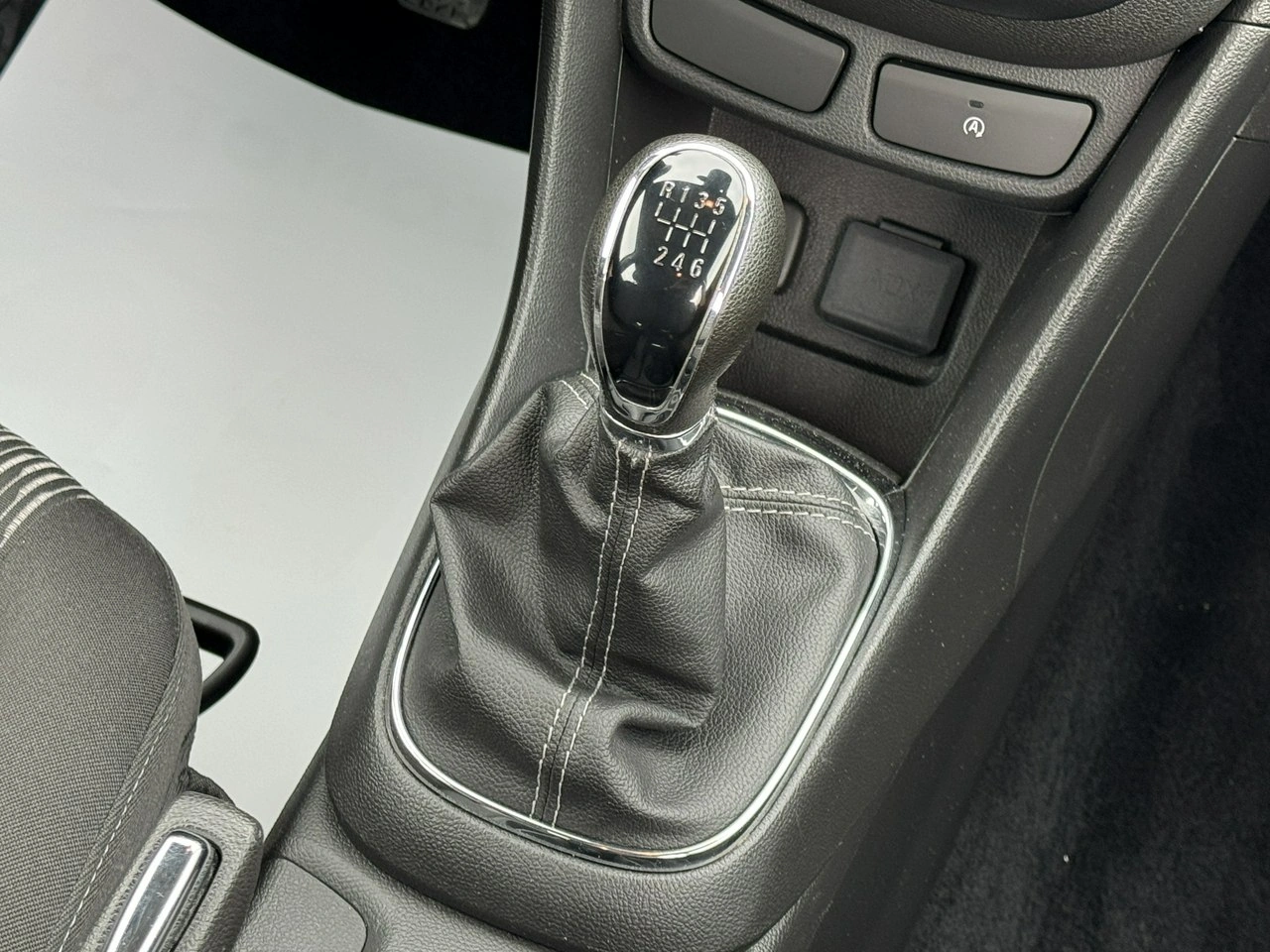 Opel Mokka - Zdjęcie 26