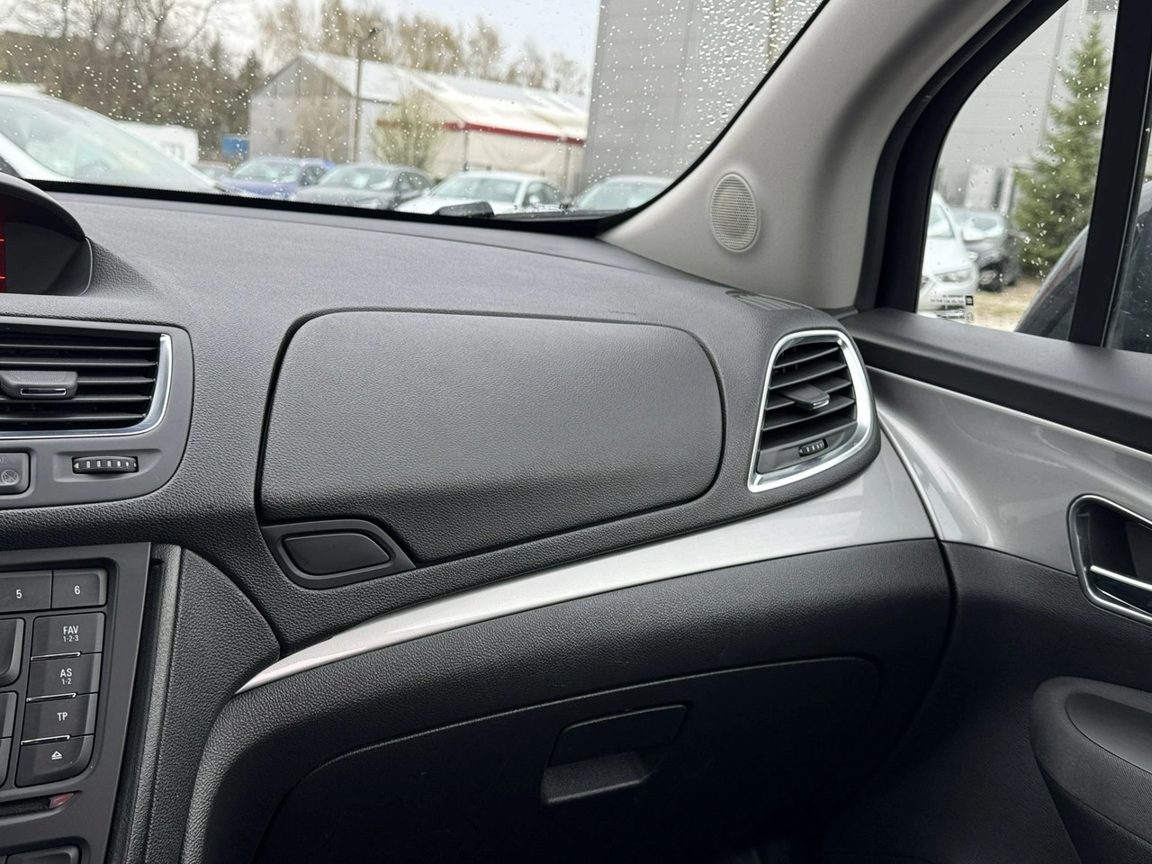 Opel Mokka - Zdjęcie 27