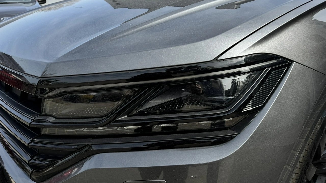 Volkswagen Touareg - Zdjęcie 14