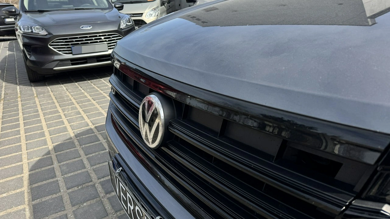 Volkswagen Touareg - Zdjęcie 19