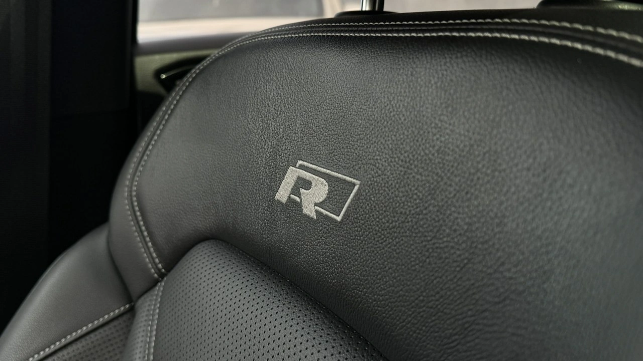 Volkswagen Touareg - Zdjęcie 35