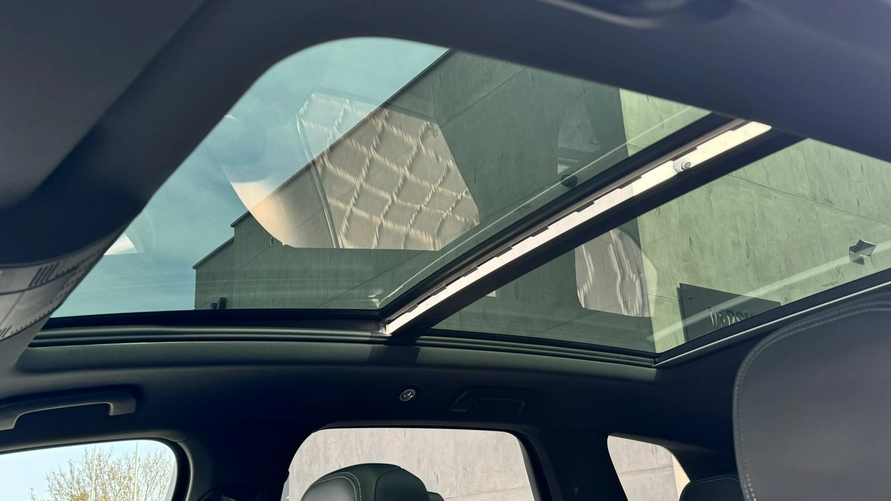 Volkswagen Touareg - Zdjęcie 36