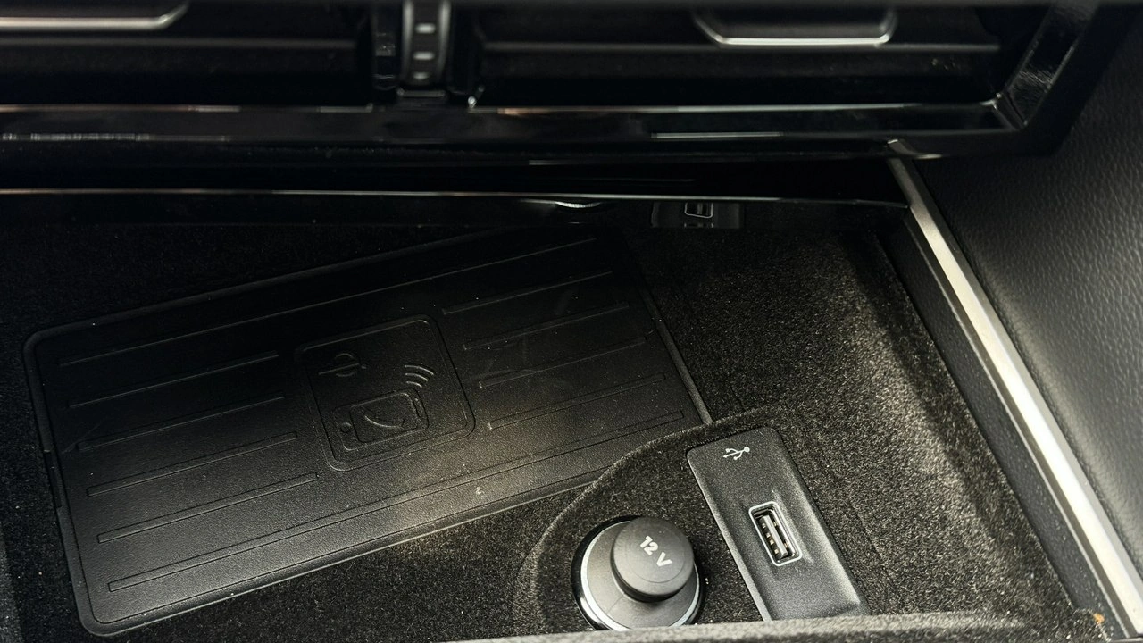 Volkswagen Touareg - Zdjęcie 37